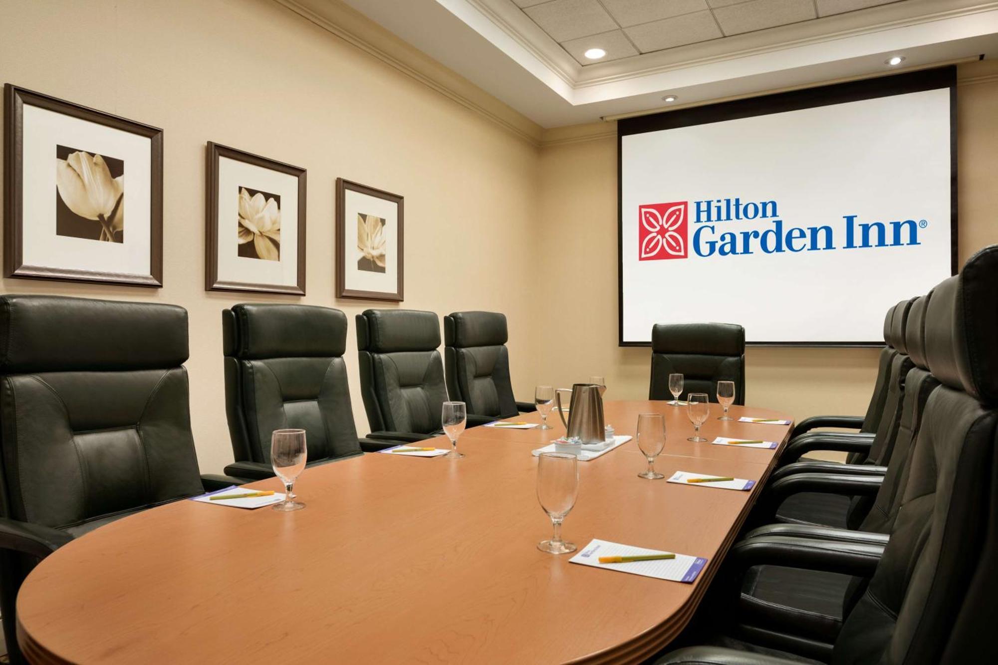 Hilton Garden Inn Toronto/Vaughan Extérieur photo