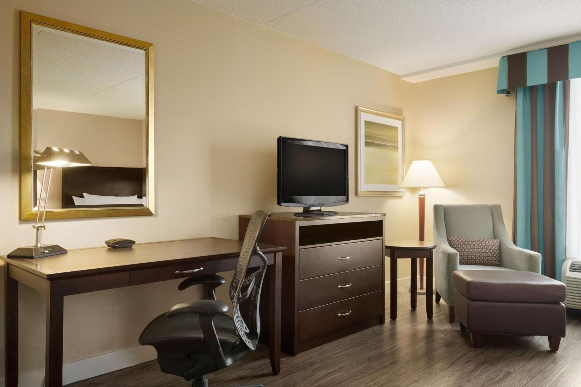 Hilton Garden Inn Toronto/Vaughan Extérieur photo