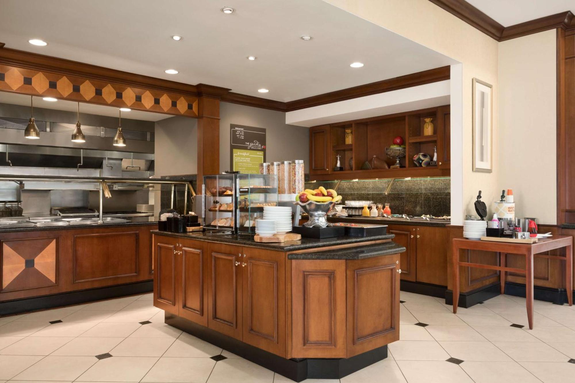 Hilton Garden Inn Toronto/Vaughan Extérieur photo